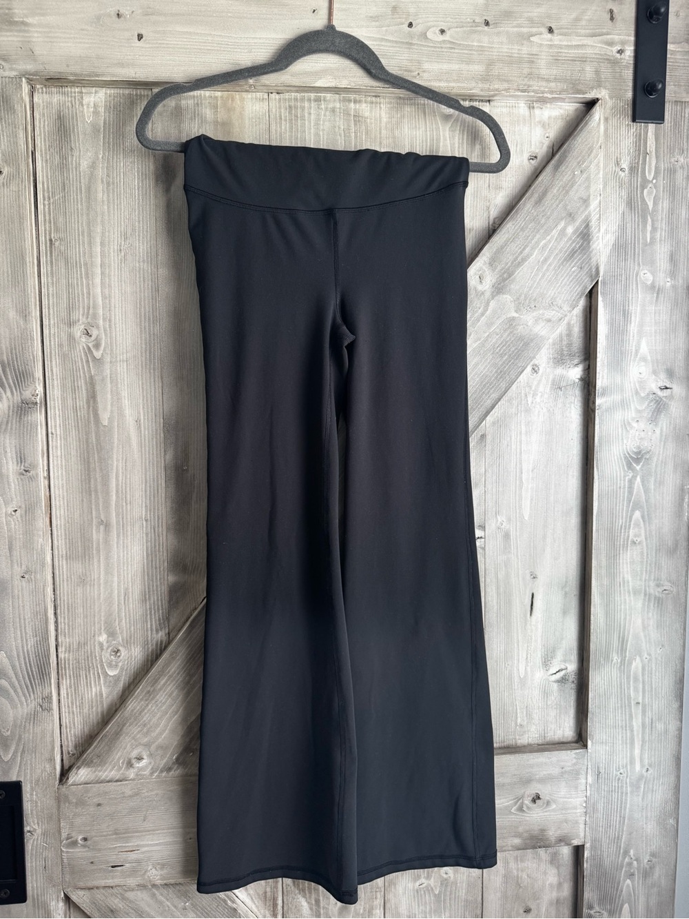 Maternity Women's Black Wide-Leg Ponte Pants